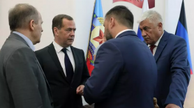 Lui Putin îi este frică să iasă din ascunziș. Medvedev a vizitat marionetele din Donbas